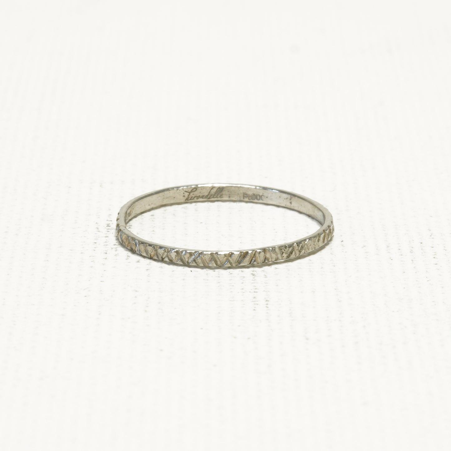 pr-93-16s クロスライン(XXX)リング S / プラチナ