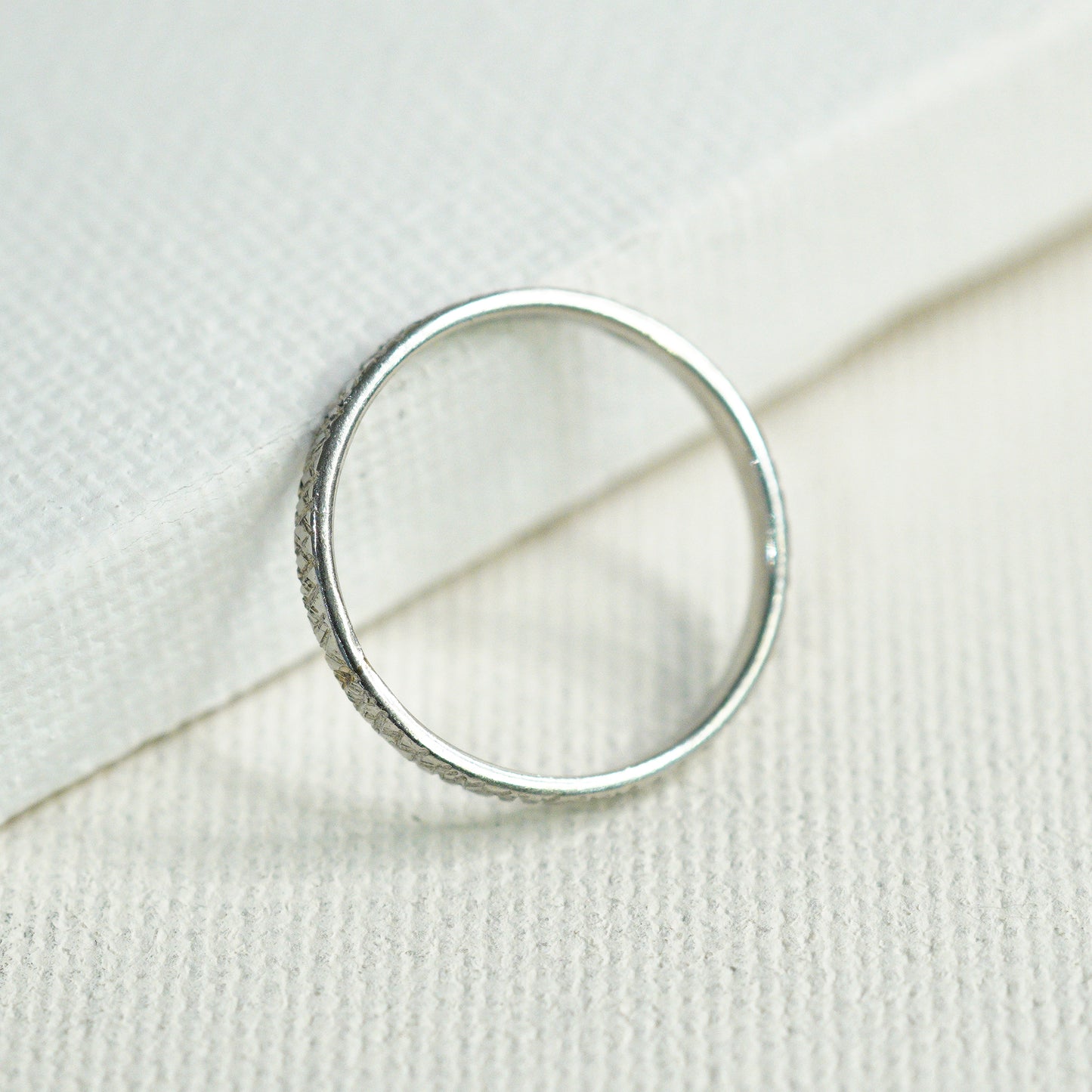 pr-94-16s クロスライン(XXX)リング M / プラチナ