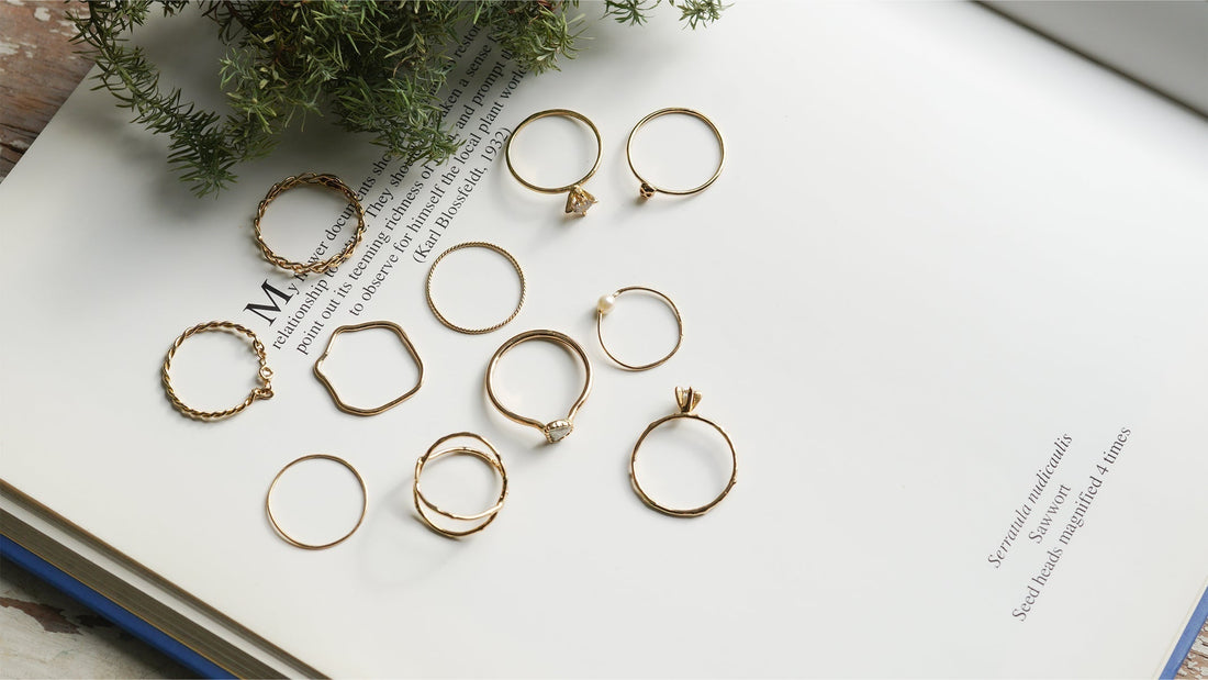 Staff Blog  始めます - 私物リング紹介 初めて買ったイロンデールエペパンアイテム - 〈 vol.1 〉