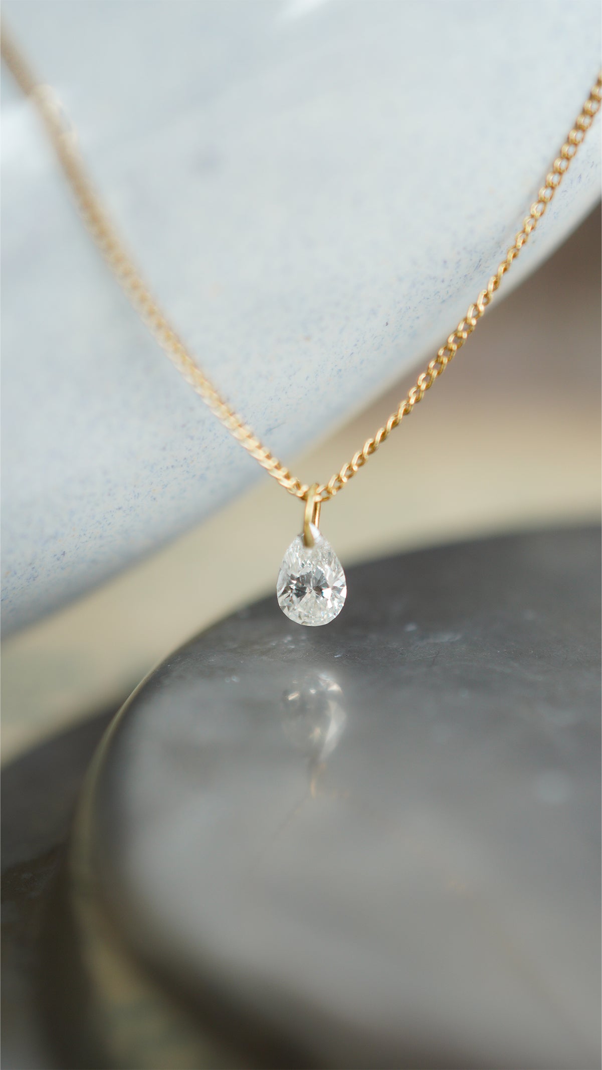 ペアシェイプブリリアントカットダイヤモンドネックレス hn-14w-05