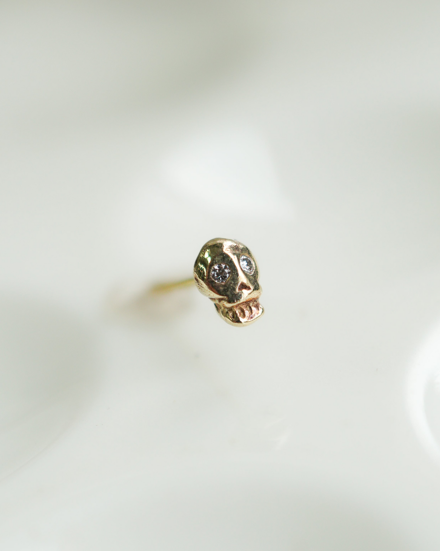 h-p-8-2-155 スカルピアス - ダイヤ