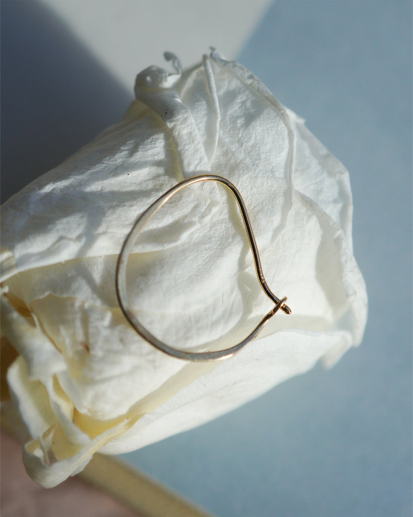 〔オンライン限定〕クラウドフープピアスL wp-4-25 (片耳)