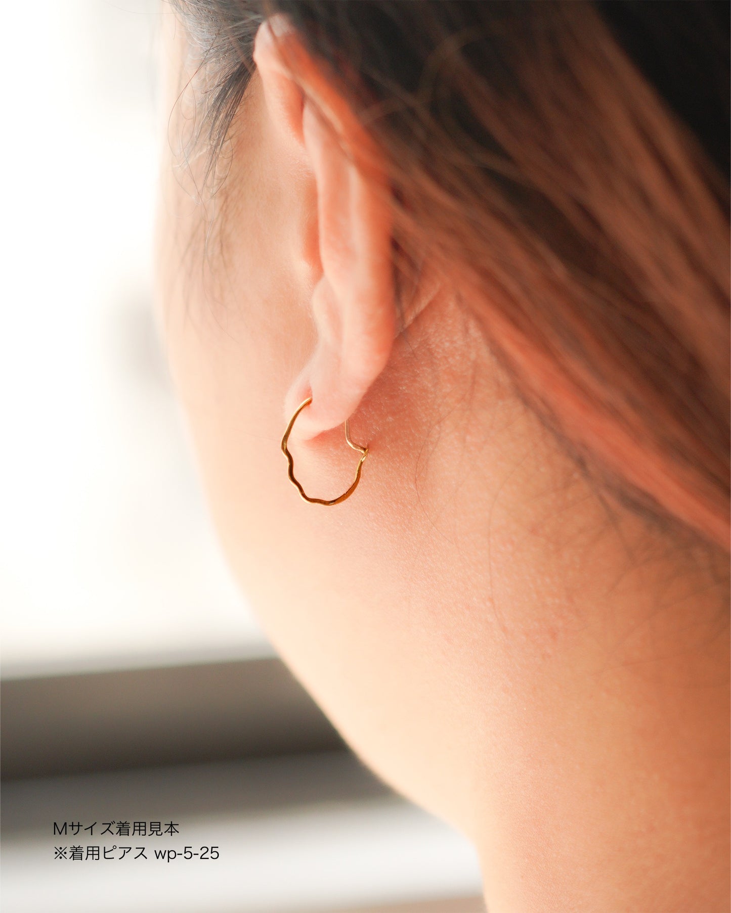 〔オンライン限定〕クラウドフープピアスM wp-6-25 (片耳)