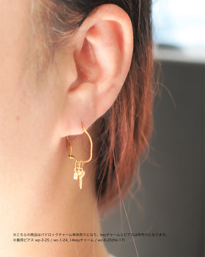 〔オンライン限定〕パドロックチャーム17 wc-6-25